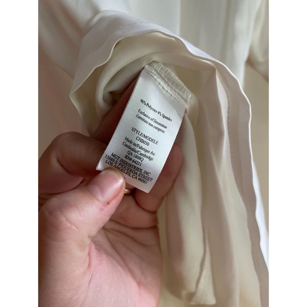 NWT In Bloom Intimates Mrs. Robe - Picture 6 of 7